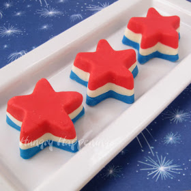 \"red-white-and-blue-desserts-for-4th-of-july-fudge-stars\"